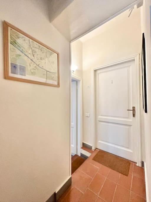 Warm Retreat In The Heart Of Florence Cls Station Leilighet Eksteriør bilde